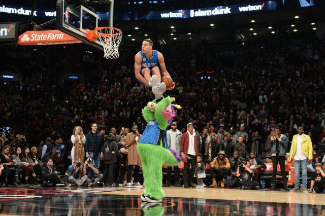 AG_dunk.0.jpg